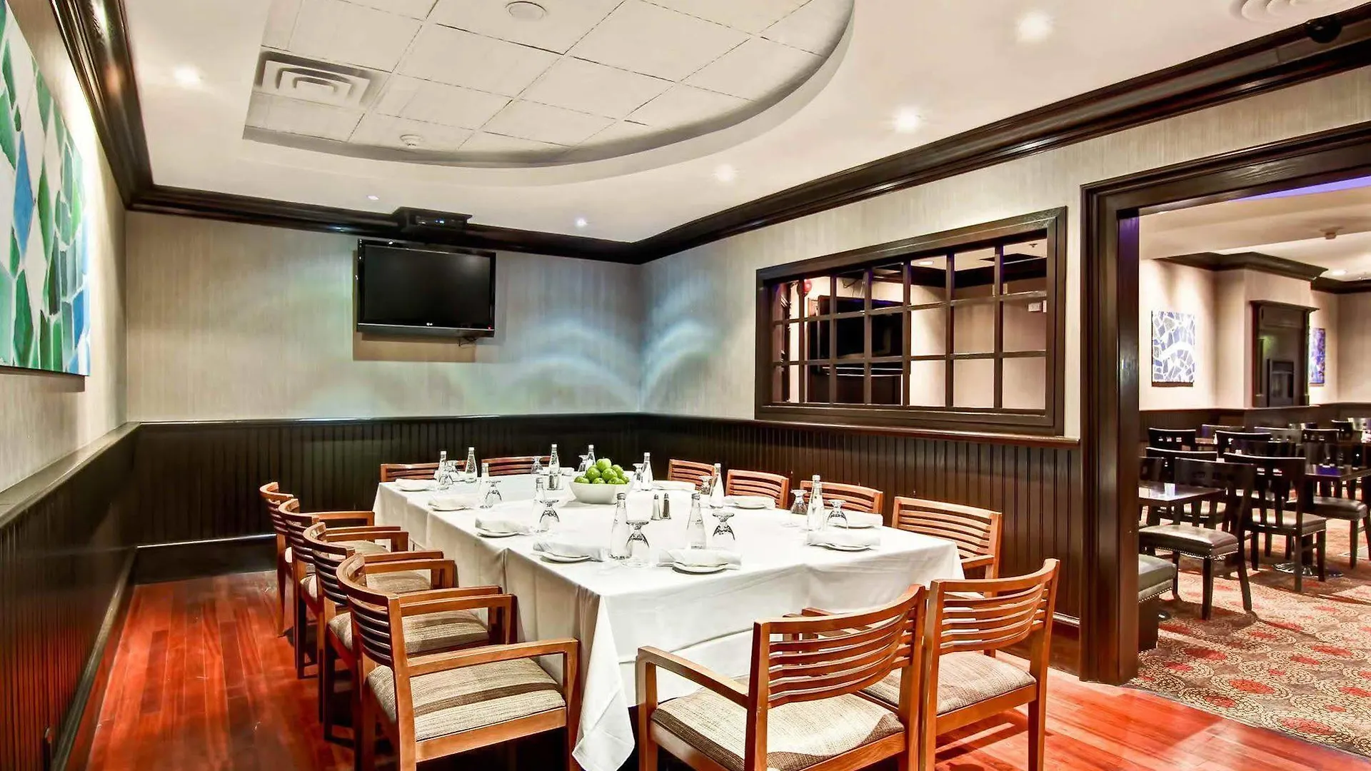 Delta Hotels By Marriott Toronto East 4*,